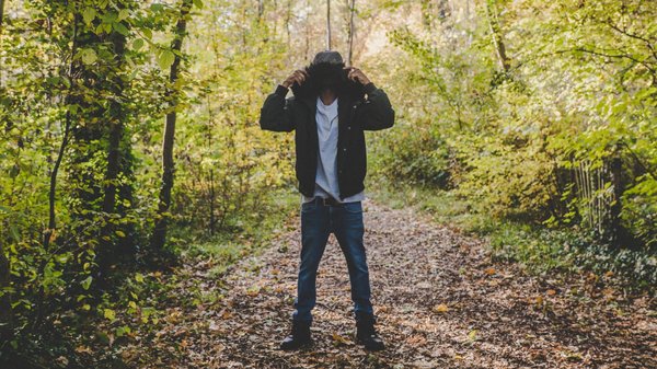 Comment créer un jardin de plantes médicinales adapté à un climat froid ?